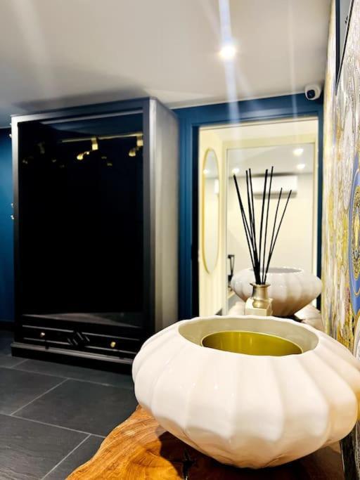 La Suite Saint Roch 维勒雷阿勒 外观 照片